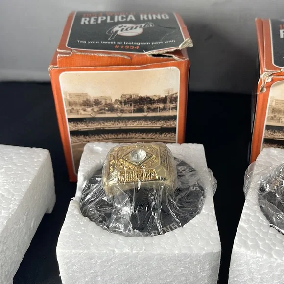 San Francisco Giants 1954 World Series replica ring lot of 2 - Picture 2 of 9